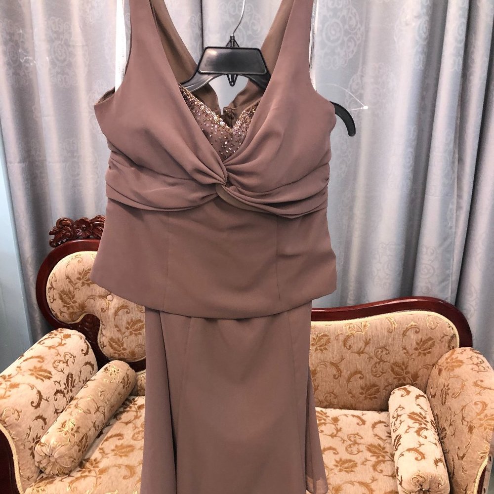 NEW 2-Piece Taupe Mocha Mother of the Bride/Groom Formal Holiday Dress SIZE 12